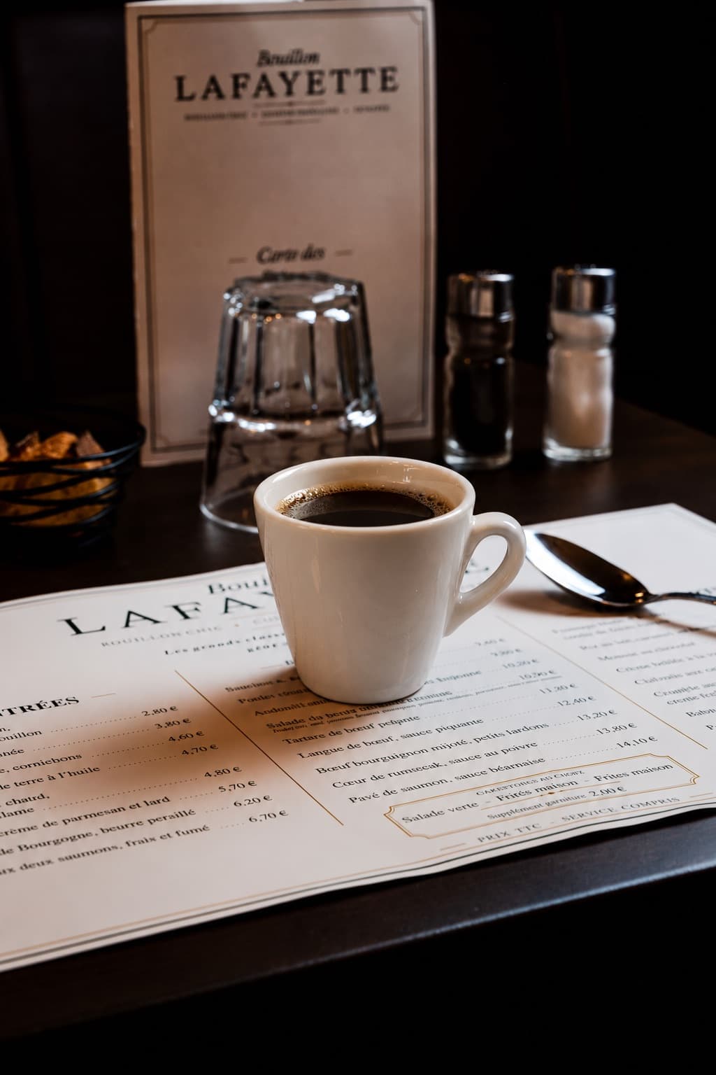café